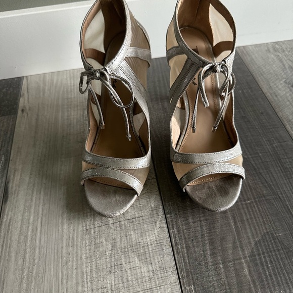 Browns Size 6 Open Toe Booties. Silver with nude mesh. - Picture 3 of 4